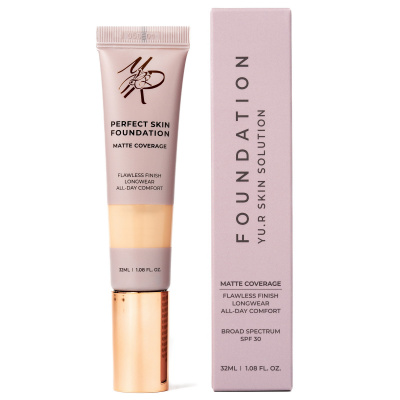 Устойчивая тональная основа под макияж матирующая Yu.R Matte Coverage Foundation (3.5 light plus), 32 мл Устойчивая тональная основа под макияж матирующая Yu.R Matte Coverage Foundation (3.5 light plus), 32 мл