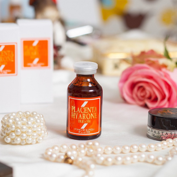 Сыворотка Экстракт плаценты и гиалуроновой кислоты UTP Placenta Essences Placenta & Hyarone , 30 мл. Сыворотка Экстракт плаценты и гиалуроновой кислоты UTP Placenta Essences Placenta & Hyarone , 30 мл.