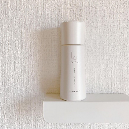 Антиоксидантый лосьон с витамином С и плацентой UTP La PRECIA RENEWAL Watery Lotion, 100 мл.