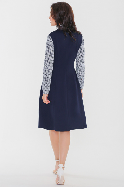 Офисное платье с принтом