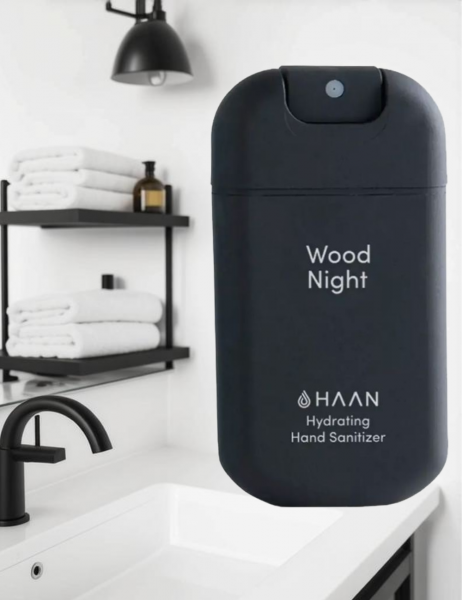 Очищающий и увлажняющий спрей для рук Древесный акцент HAAN Hand Sanitizer Wood Night, 30 мл