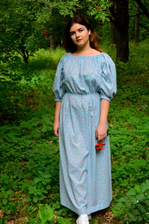 Платье с открытыми плечами и рукавами Аленушка