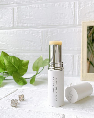 Бальзам для губ с экстрактом плаценты SPF15 UTP SoRE Pla Lip, 4 гр