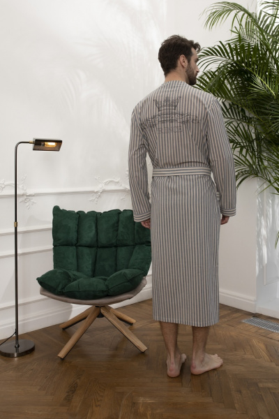 Мужской халат в полоску