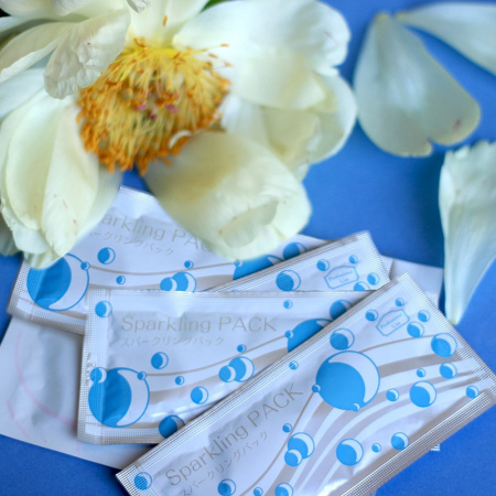 Карбоксимаска для лица с эктрактом плаценты и коллагеном UTP SoRE Sparkling Pack, 10 мл